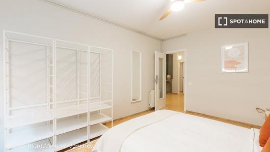 Habitación en piso compartido en valència - VALENCIA