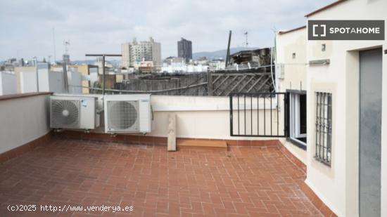 Apartamento entero de 2 dormitorios en Barcelona. - BARCELONA