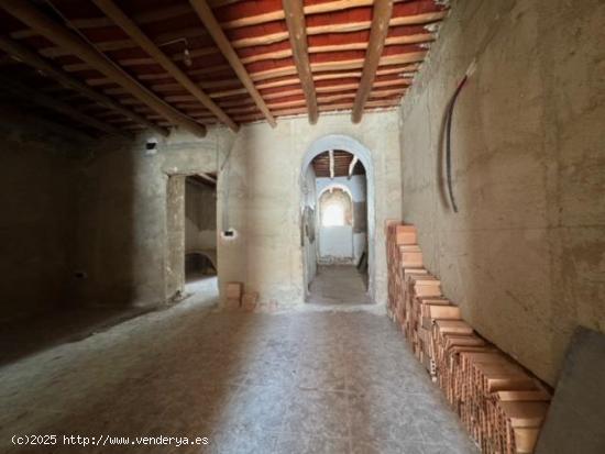 CASABANCO VENDE CASA DE PUEBLO EN MALCOCINADO - BADAJOZ