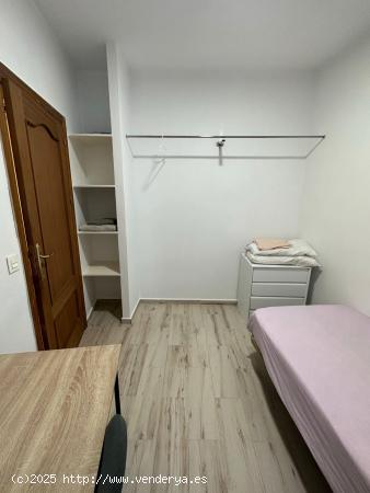 HABITACIONES PARA ESTUDIANTES - MURCIA