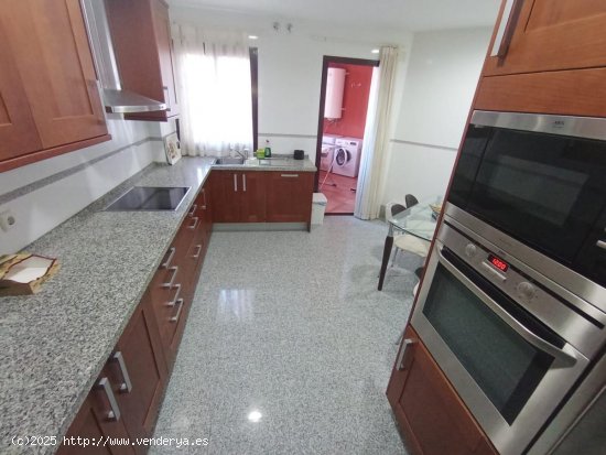 Apartamento en venta en Estepona (Málaga)