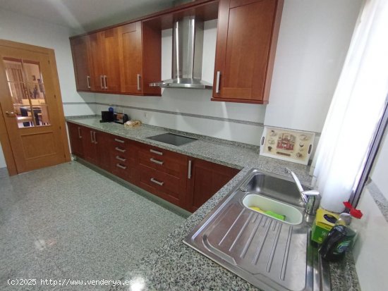 Apartamento en venta en Estepona (Málaga)