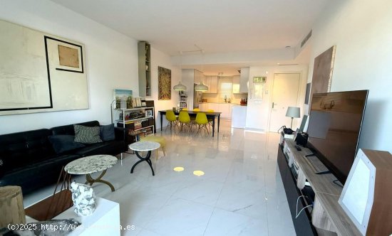 Apartamento en venta en Estepona (Málaga)