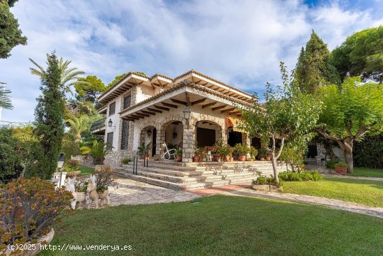 Villa en venta en Alicante (Alicante)