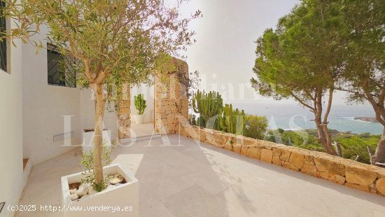 Villa en venta en Santa Eulalia del Río (Baleares)