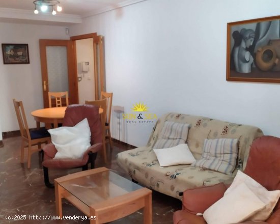 Apartamento en alquiler en Alicante (Alicante)