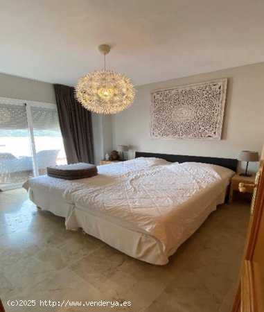 Apartamento en venta en Estepona (Málaga)