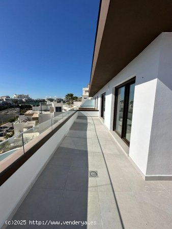 Apartamento en venta en Estepona (Málaga)