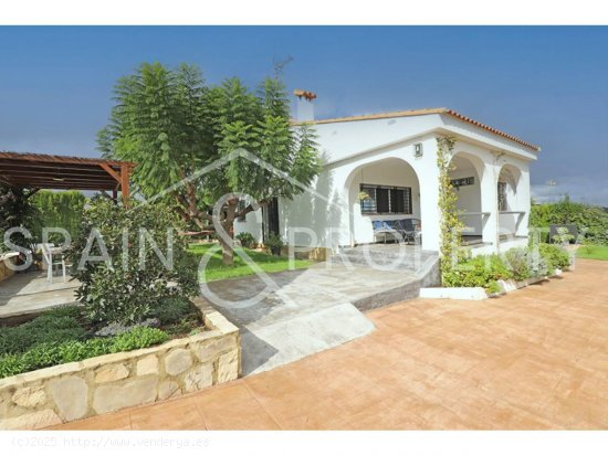 Chalet en venta en Montroy (Valencia)