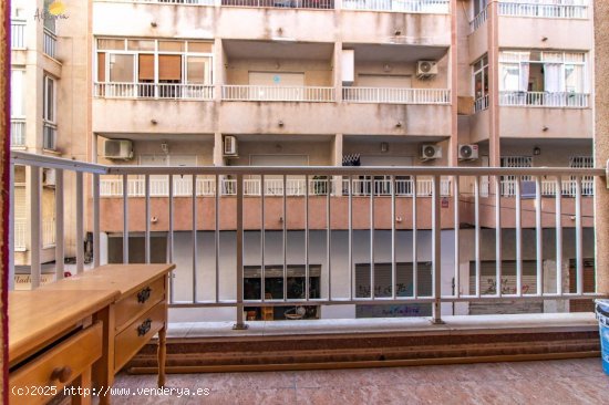 Apartamento en venta en Torrevieja (Alicante)