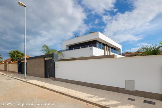 Villa en venta a estrenar en Ciudad Quesada (Alicante)