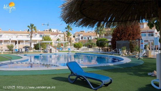 Villa en venta en Orihuela (Alicante)