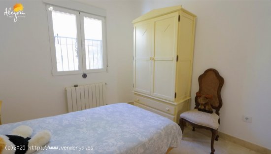 Villa en venta en Orihuela (Alicante)