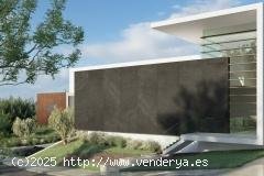 Villa en venta en construcción en Fuengirola (Málaga)