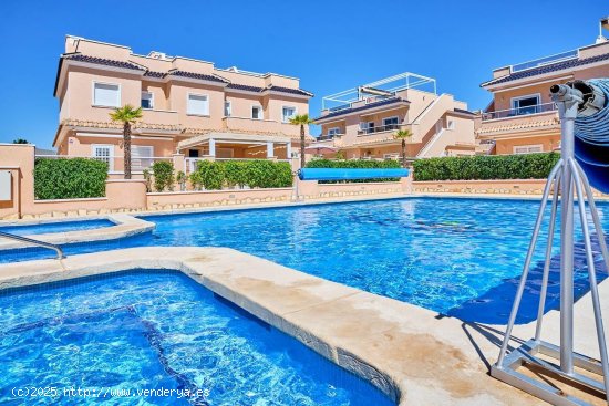 Casa en venta en Orihuela (Alicante)