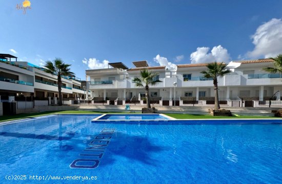 Villa en venta en Torrevieja (Alicante)