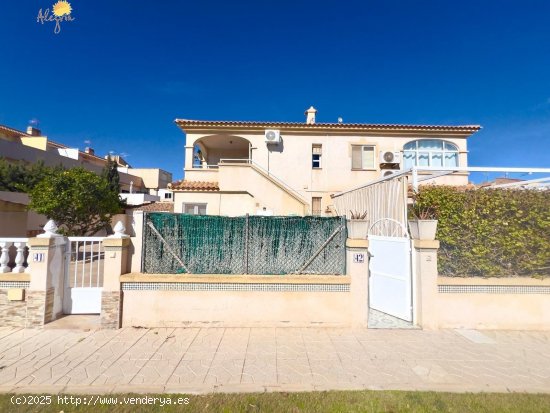 Bungalow en venta en Torrevieja (Alicante)