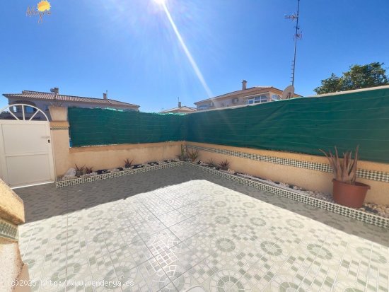 Bungalow en venta en Torrevieja (Alicante)