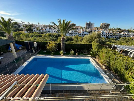 Villa en venta en Orihuela (Alicante)