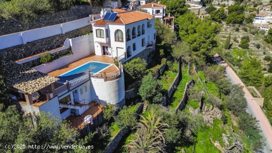 Villa en venta en Almuñécar (Granada)