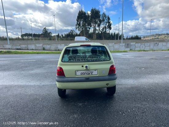 Renault Twingo 1.1 WIND - Sada