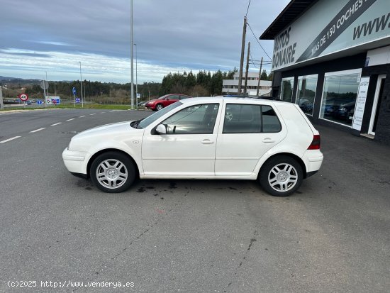 Volkswagen Golf 1.9 TDi Highline - Sada