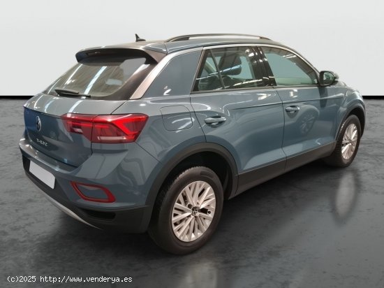 Volkswagen T-Roc Nuevo  Connect 1.0 TSI 81 kW (110CV) SG6 (D113CX12) - 