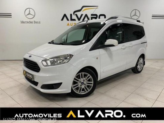  FORD Tourneo Courier en venta en Osuna (Sevilla) - Osuna 