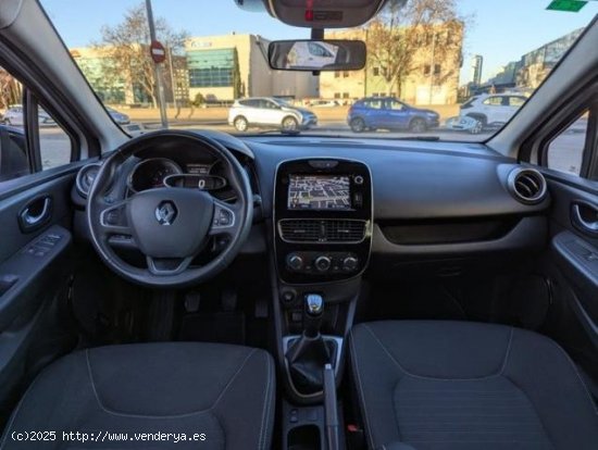 RENAULT Clio en venta en TorrejÃ³n de
Ardoz (Madrid) - TorrejÃ³n de
Ardoz