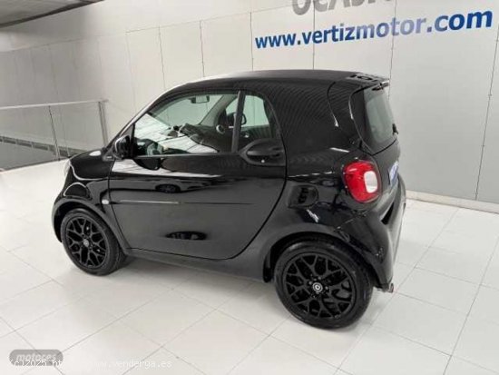 Smart Fortwo 52 Passion 1.0 71cv de 2015 con 112.000 Km por 10.400 EUR. en Guipuzcoa