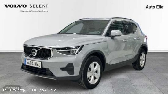  Volvo XC40 XC40 Essential, T2 Automatica Microhibrido, Gasolina de 2023 con 6.900 Km por 31.900 EUR. 