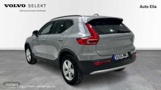 Volvo XC40 XC40 Essential, T2 Automatica Microhibrido, Gasolina de 2023 con 6.900 Km por 31.900 EUR.