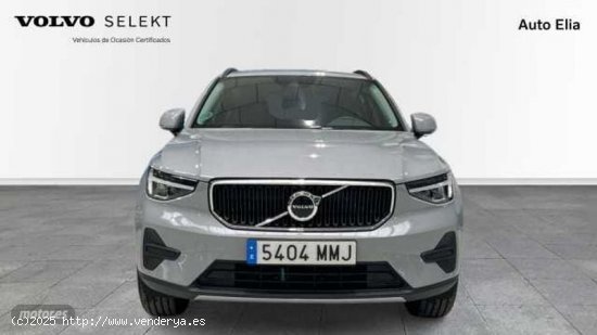 Volvo XC40 XC40 Essential, T2 Automatica Microhibrido, Gasolina de 2023 con 6.900 Km por 31.900 EUR.