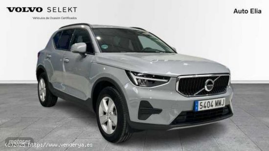 Volvo XC40 XC40 Essential, T2 Automatica Microhibrido, Gasolina de 2023 con 6.900 Km por 31.900 EUR.