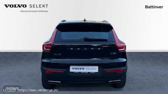 Volvo XC40 2.0 D3 R-DESIGN AUTO 150 5P de 2020 con 64.469 Km por 32.500 EUR. en Madrid