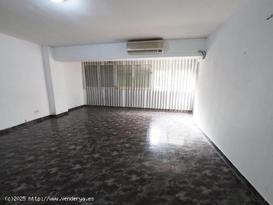 SE VENDE PISO EN SABADELL, ZONA CREU ALTA - BARCELONA