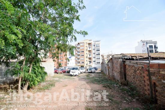 AMPLIO TERRENO URBANO PARA HACER LA CASA DE TUS SUEÑOS - CASTELLON