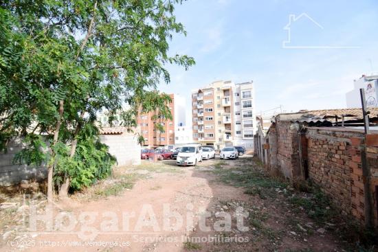 AMPLIO TERRENO URBANO PARA HACER LA CASA DE TUS SUEÑOS - CASTELLON