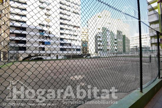 ¡CERCA DEL MAR! LUMINOSO EN RESIDENCIAL CON ASCENSOR, PISCINA Y BALCÓN - VALENCIA