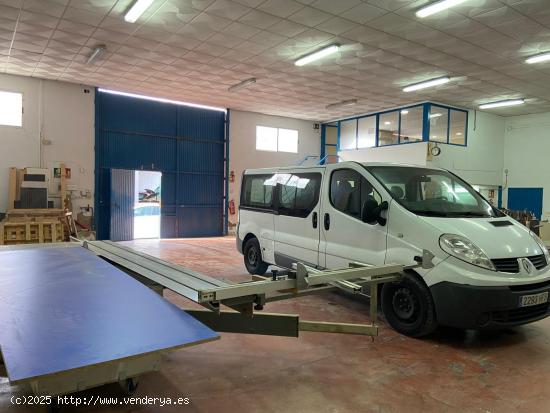 Se vende nave industrial - ALICANTE