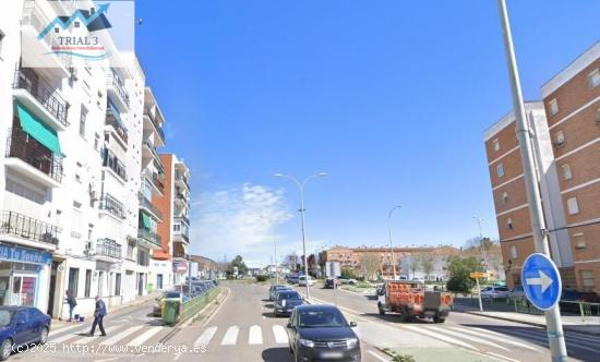 Venta Local Comercial en Zafra - Badajoz - BADAJOZ