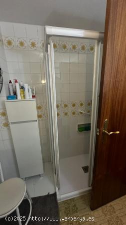 PISO AMPLIO EN VENTA EN PLENO CENTRO DE ALICANTE - ALICANTE