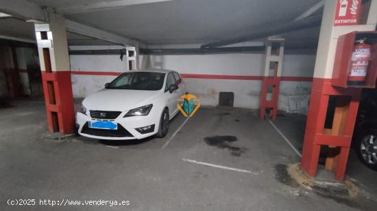 DOS PLAZAS DE GARAJE INDIVISIBLES EN PLENO CENTRO DE BENIDORM!! - ALICANTE