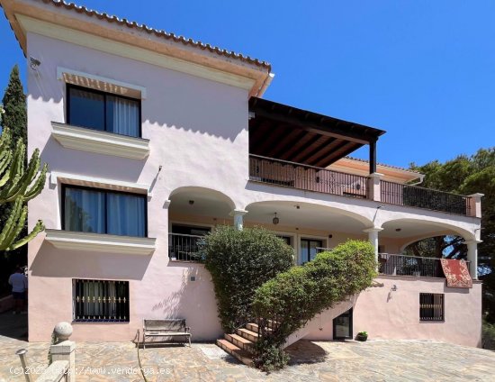 Casa en venta en Benahavís (Málaga)