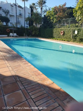 Apartamento en venta en Estepona (Málaga)