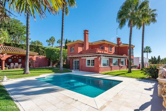 Casa en venta en Estepona (Málaga)