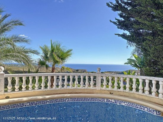 Villa en venta en Moraira (Alicante)