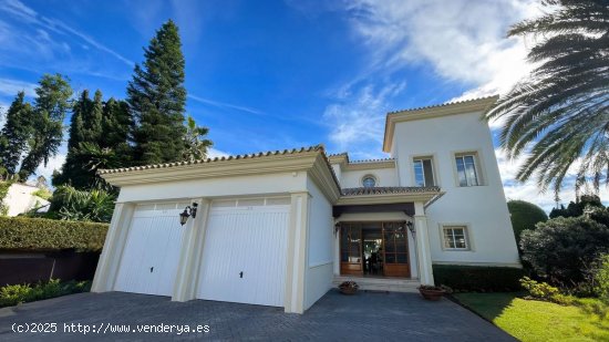 Casa en venta en Estepona (Málaga)