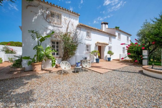 Casa en venta en Benahavís (Málaga)