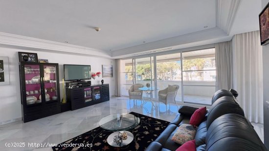 Apartamento en venta en Marbella (Málaga)